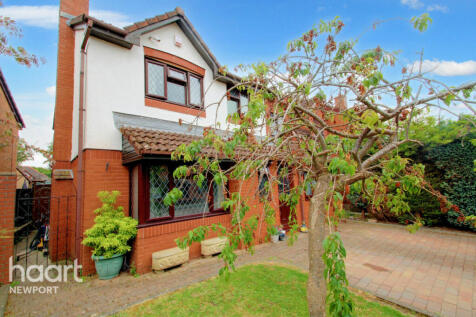 Pennyfarthing Lane, Caldicot 4 bed detached house for sale