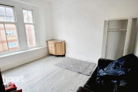 Commercial Road, Newport 2 bed apartment for sale