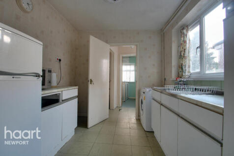 Mill Street, Risca/Newport 3 bed terraced house for sale
