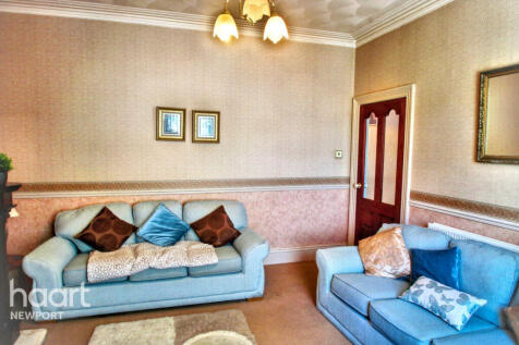 Clyffard Crescent, Newport 3 bed terraced house for sale