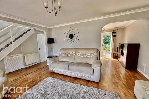 Waterside Close, Newport 3 bed detached house for sale