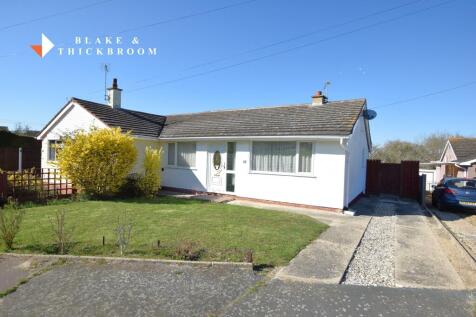 Aylesbury Drive, Holland on Sea 2 bed semi