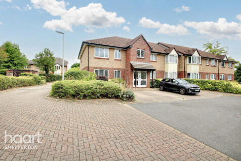 Shepperton Court Drive, Shepperton 2 bed apartment for sale