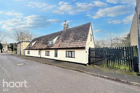 The High Street, Witcham 4 bed cottage for sale