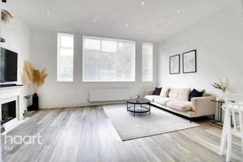 Churchgate Street, Soham 2 bed apartment for sale