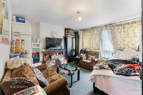 Invermore Place, London 2 bed flat for sale
