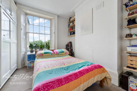 Shooters Hill Road, London 1 bed apartment for sale