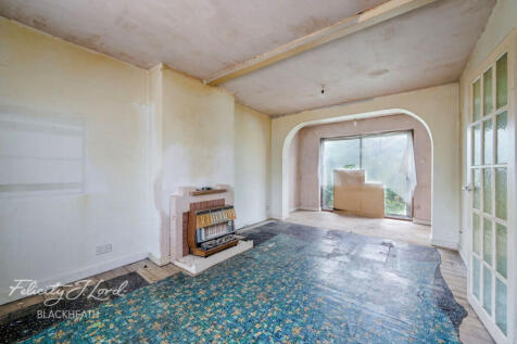 Indus Road, London 3 bed end of terrace house for sale