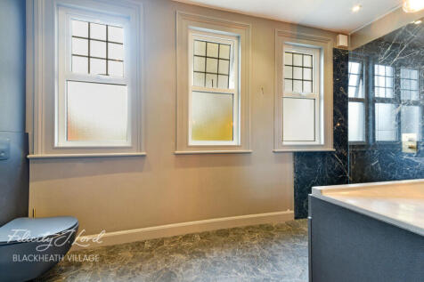 West Park, London, SE9 6 bed detached house for sale