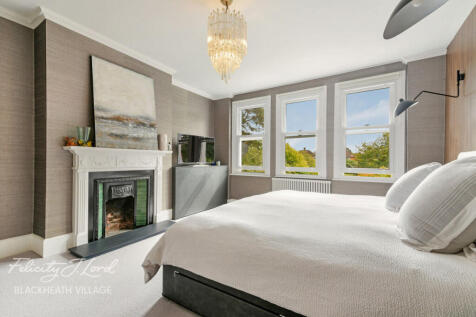 West Park, London, SE9 6 bed detached house for sale