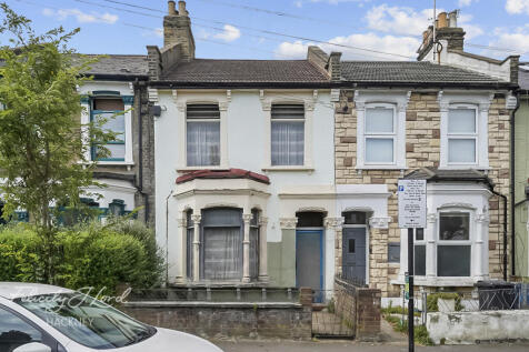 Glyn Road, London 3 bed terraced house for sale