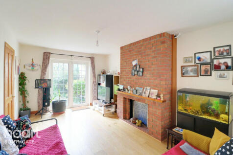 Trent Gardens, London 3 bed terraced house for sale