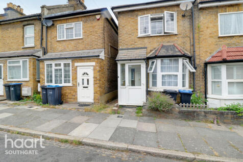 Hillside Grove, London 2 bed end of terrace house for sale