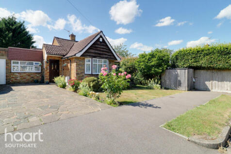 Fairview, Potters Bar 2 bed bungalow for sale