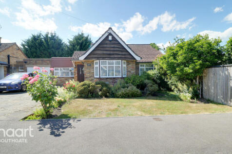 Fairview, Potters Bar 2 bed bungalow for sale