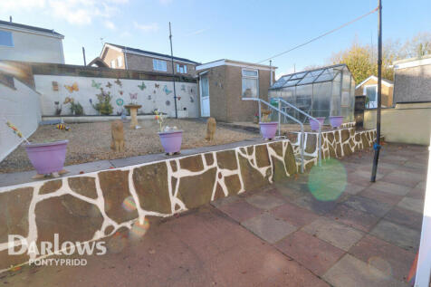 2 bedroom semi-detached bungalow for sale