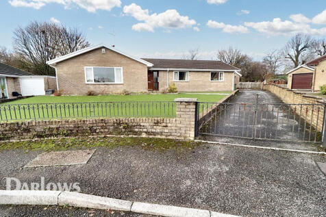 Leighton Rees Close, Pontypridd 3 bed detached bungalow for sale