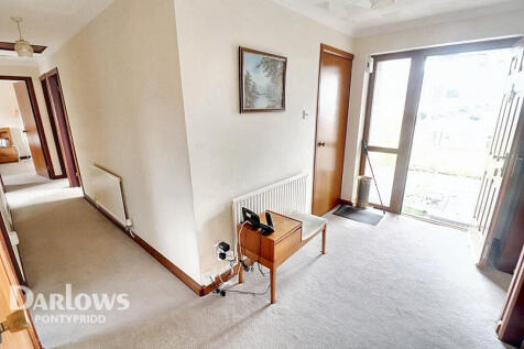 Leighton Rees Close, Pontypridd 3 bed detached bungalow for sale