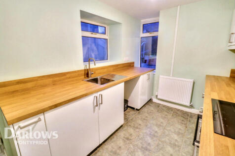 Mary Street, Pontypridd 3 bed terraced house for sale