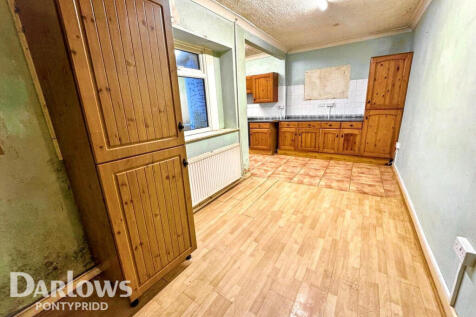 Graig Terrace, Pontypridd 3 bed terraced house for sale