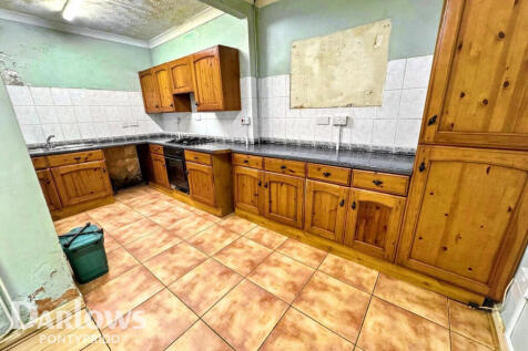 Graig Terrace, Pontypridd 3 bed terraced house for sale