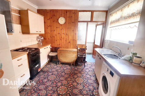 Rees Terrace, Pontypridd 3 bed terraced house for sale