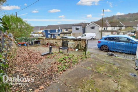Jenkins Street, Pontypridd 3 bed detached house for sale