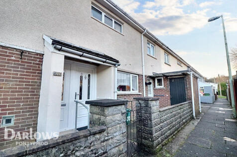 Buarth Y Capel, Pontypridd 3 bed terraced house for sale