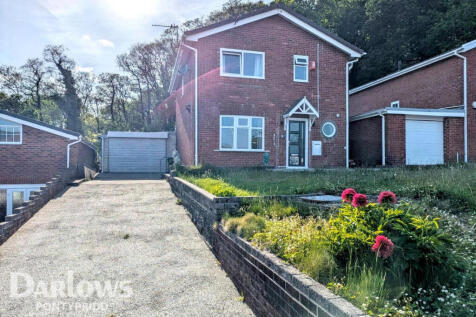 Bryn Rhedyn, Pontypridd 4 bed detached house for sale