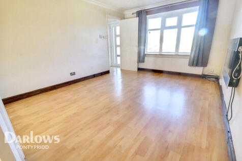 Bryn Rhedyn, Pontypridd 4 bed detached house for sale