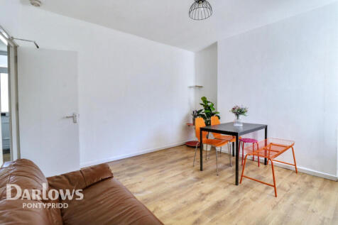 Kingsland Terrace, Pontypridd 3 bed terraced house for sale