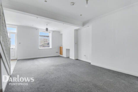 Coedpenmaen Road, Pontypridd 4 bed terraced house for sale