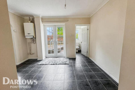 Ivor Street, Pontypridd 2 bed terraced house for sale
