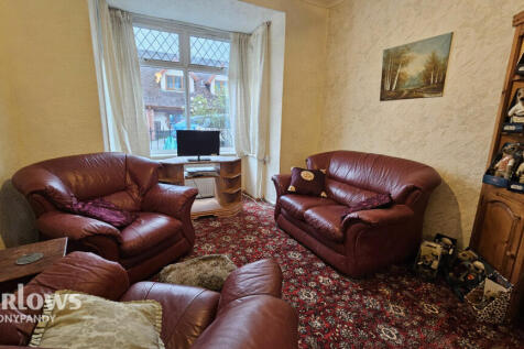 Marjorie Street, Trealaw, Tonypandy CF40 3 bed terraced house for sale