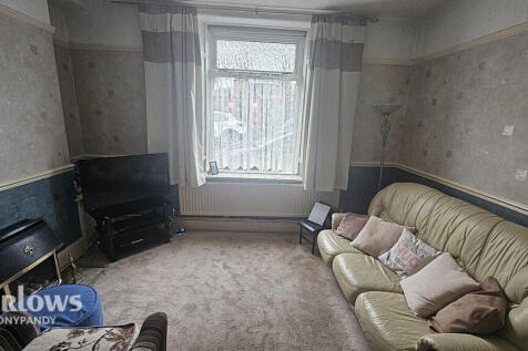 Kenry Street, Tonypandy CF40 3 bed terraced house for sale