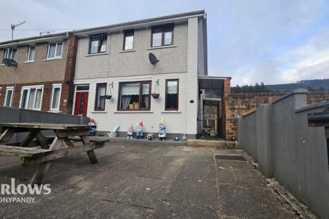 Treorchy CF42 5 3 bed end of terrace house for sale