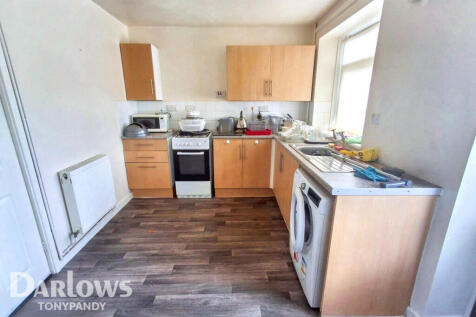Edward Street, Ferndale, Maerdy CF43 2 bed terraced house for sale