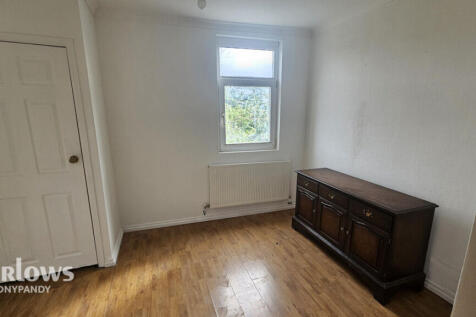 Baptist Row, Blaenllechau, Ferndale CF43 1 bed end of terrace house for sale