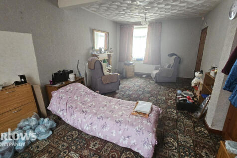 Dumfries Street, Treherbert, Treorchy... 3 bed terraced house for sale