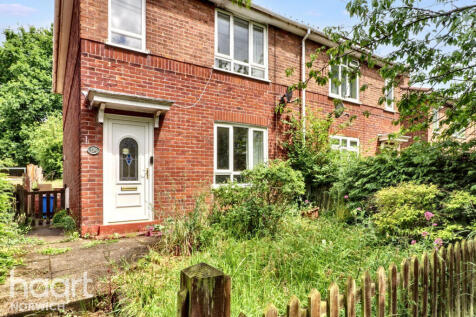 2 bedroom semi-detached house for sale