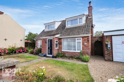The Street, Norwich 3 bed detached house for sale