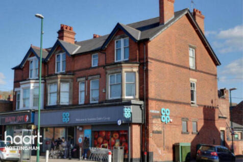 3 bedroom flat for sale