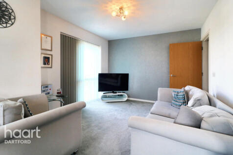 Dulcie Close, Greenhithe 1 bed apartment for sale