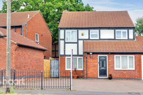 Bishops Drive, Oakwood 4 bed link detached house for sale