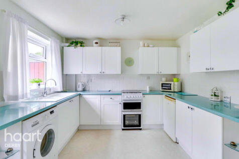 Catterick Drive, Mickleover 3 bed semi