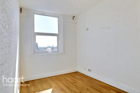 Brigstock Road, Thornton Heath 2 bed apartment for sale