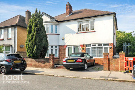 Saxon Road, London 5 bed detached house for sale