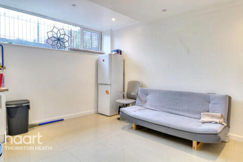 London Road, Thornton Heath 2 bed flat for sale