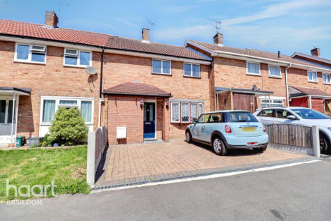 Gippeswyk, Basildon 2 bed terraced house for sale
