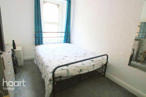 Market Street, Torquay 1 bed apartment for sale